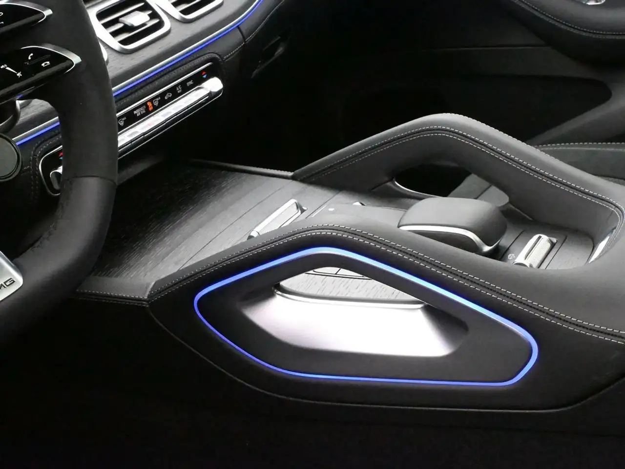 Mercedes-Benz GLE - Image 8
