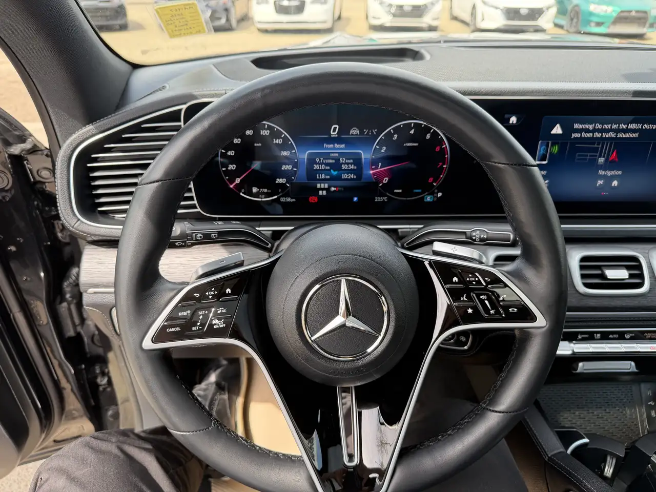 Mercedes-Benz GLS - Image 20