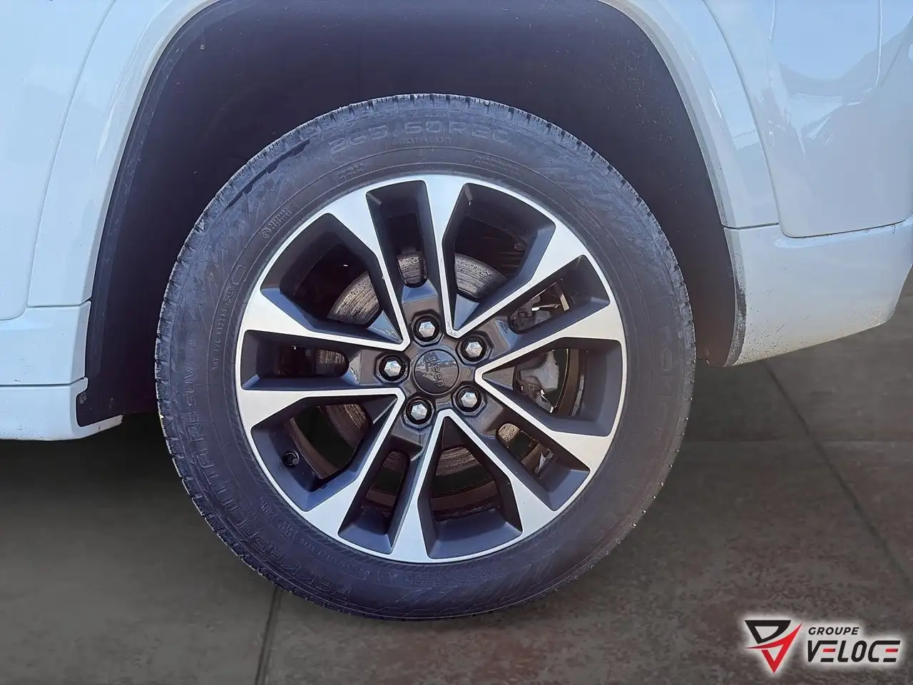 Jeep Grand Cherokee - Image 7