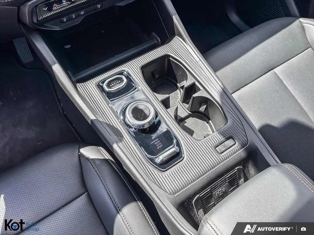 Jeep Cherokee - Image 17