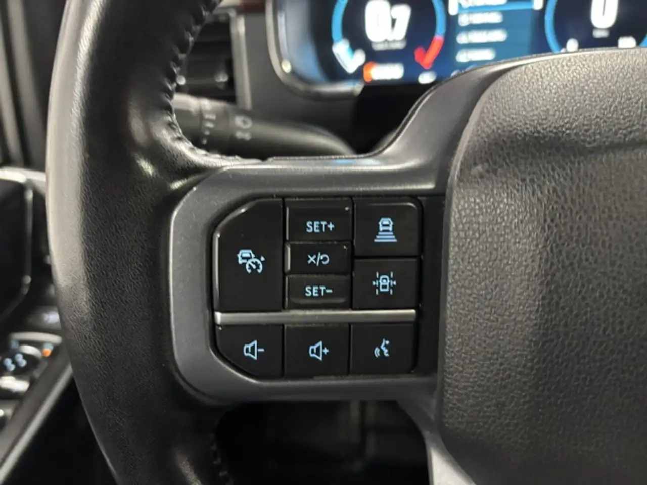 Ford F-150 - Image 18