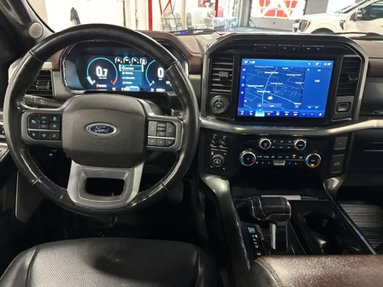 Ford F-150 - Image 17