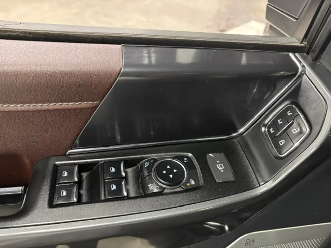 Ford F-150 - Image 13
