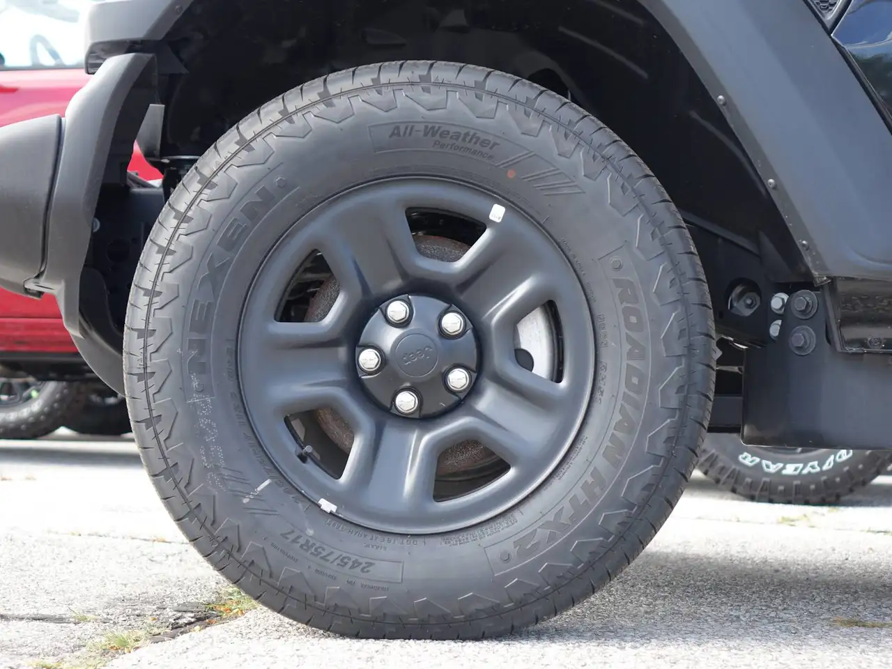 Jeep Wrangler - Image 12