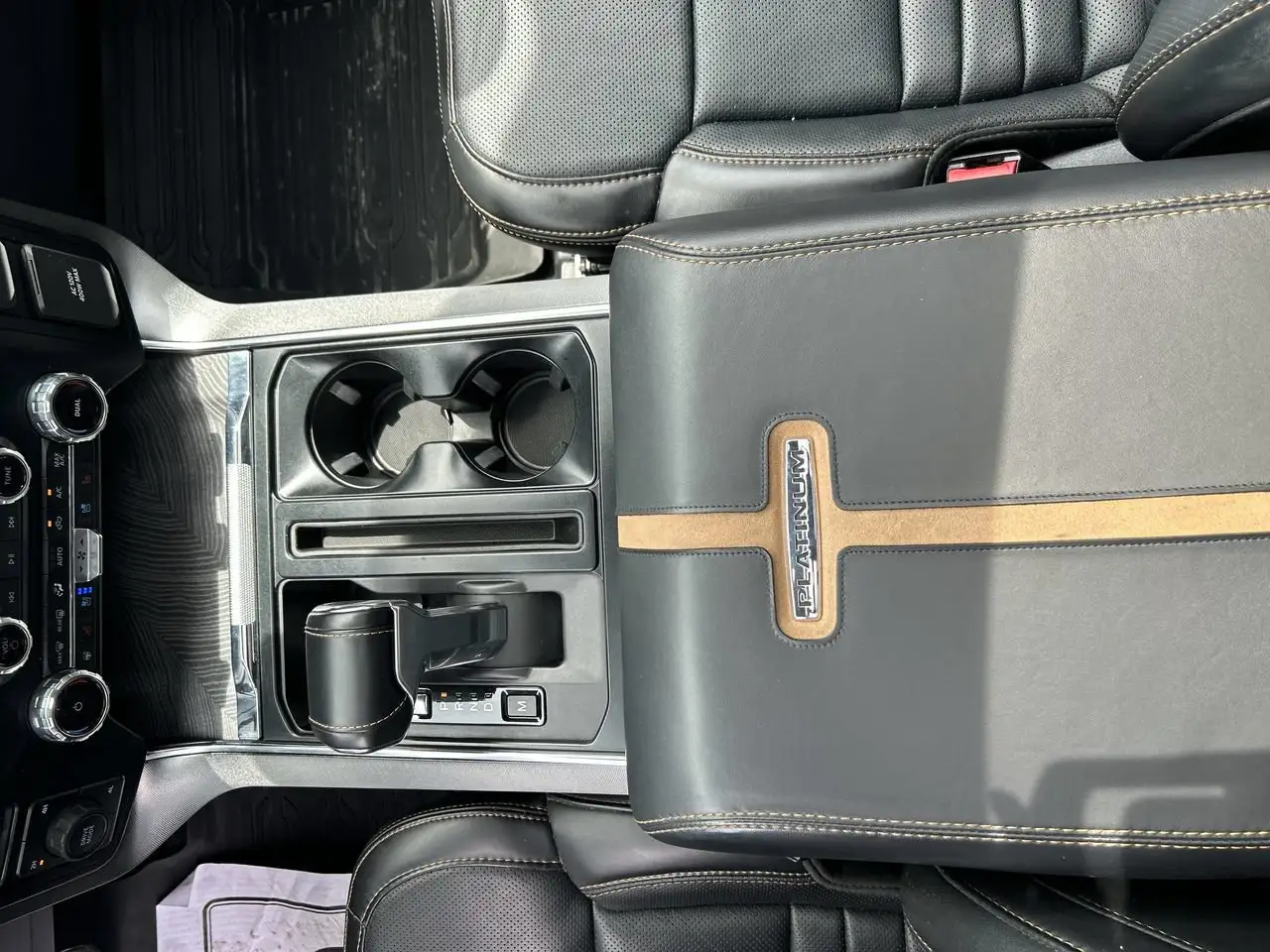 Ford F-150 - Image 31