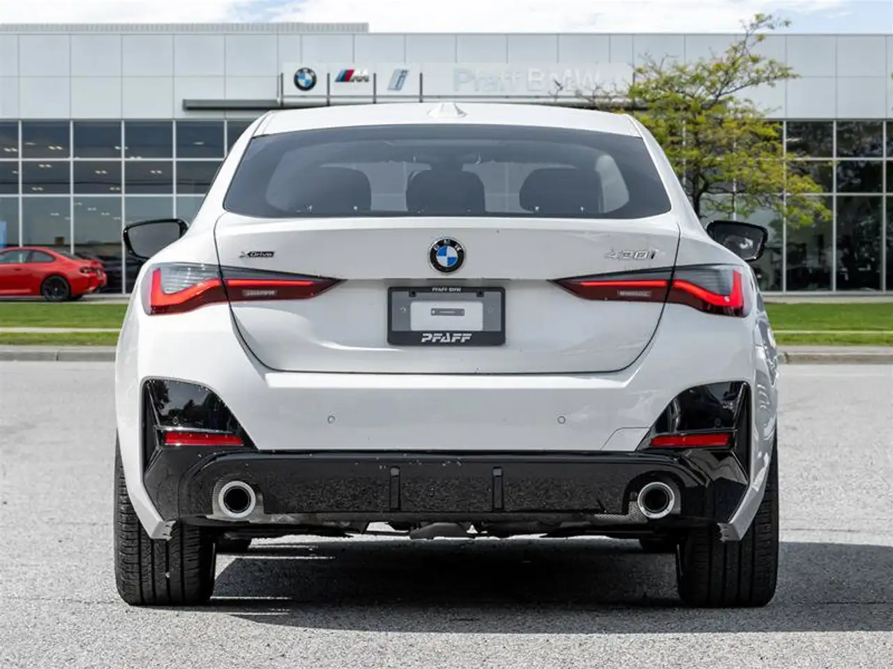 BMW 4 Series - Image 7