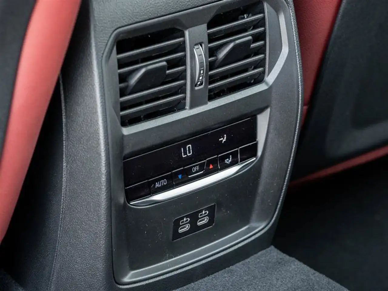 BMW 4 Series - Image 25