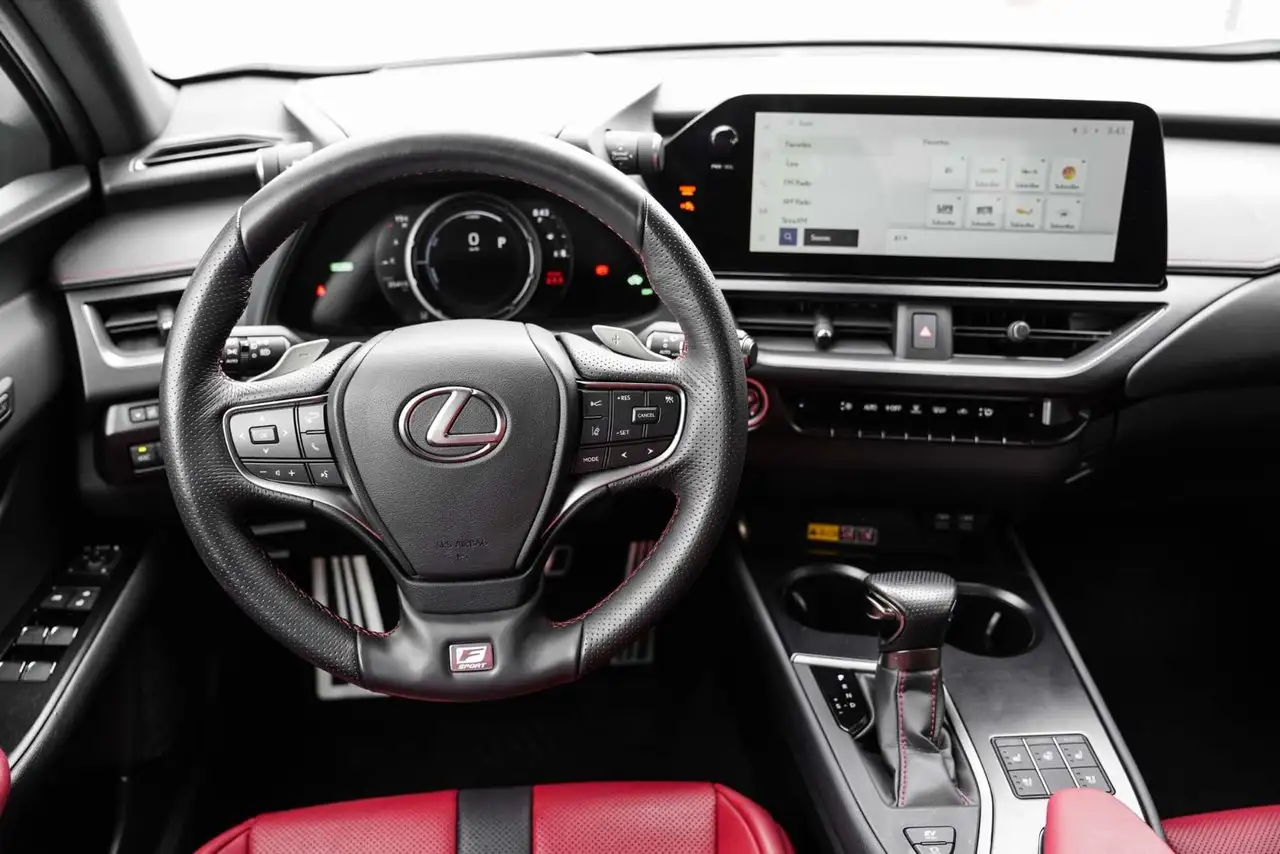 Lexus UX - Image 23
