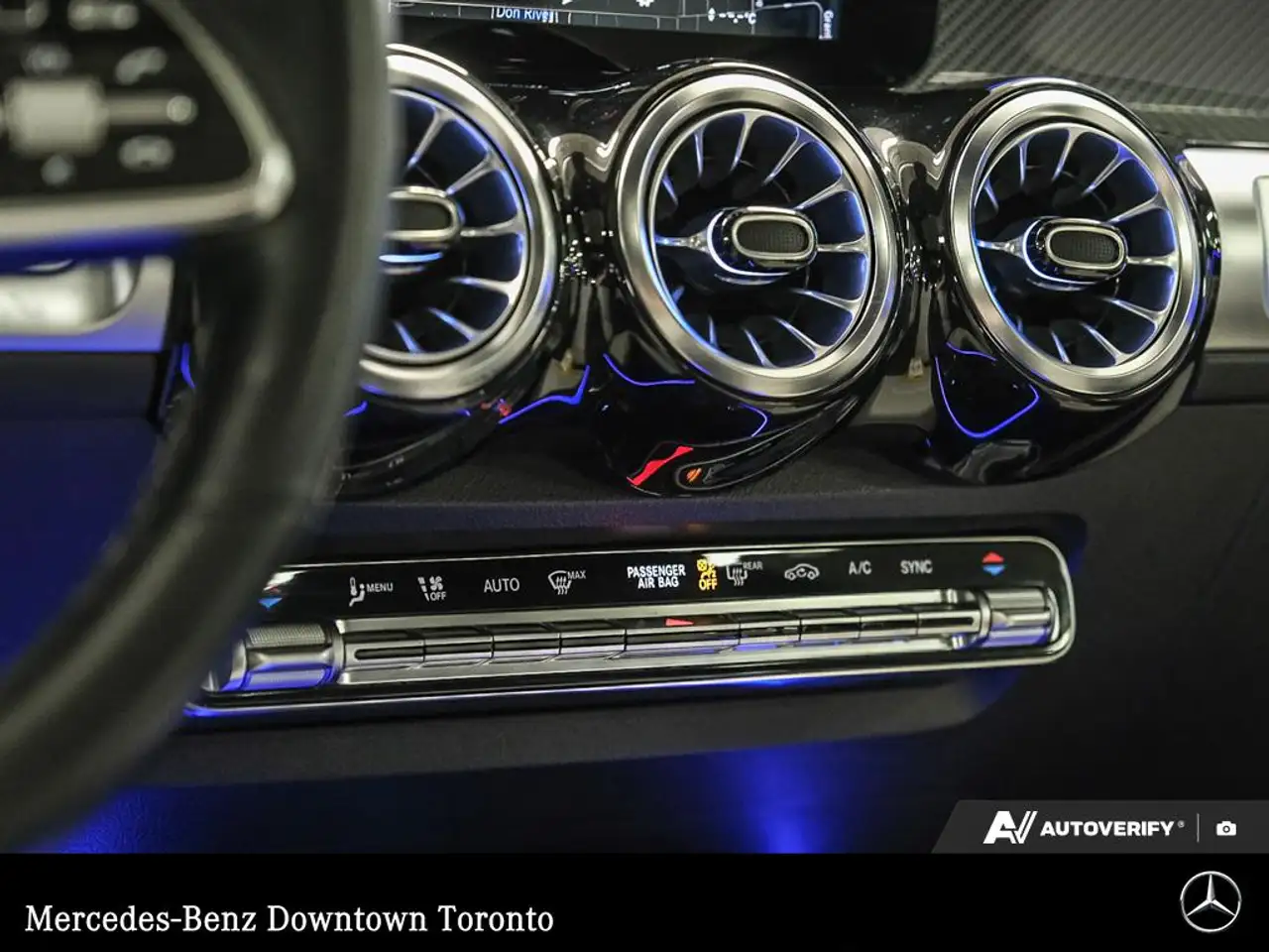 Mercedes-Benz GLB - Image 13