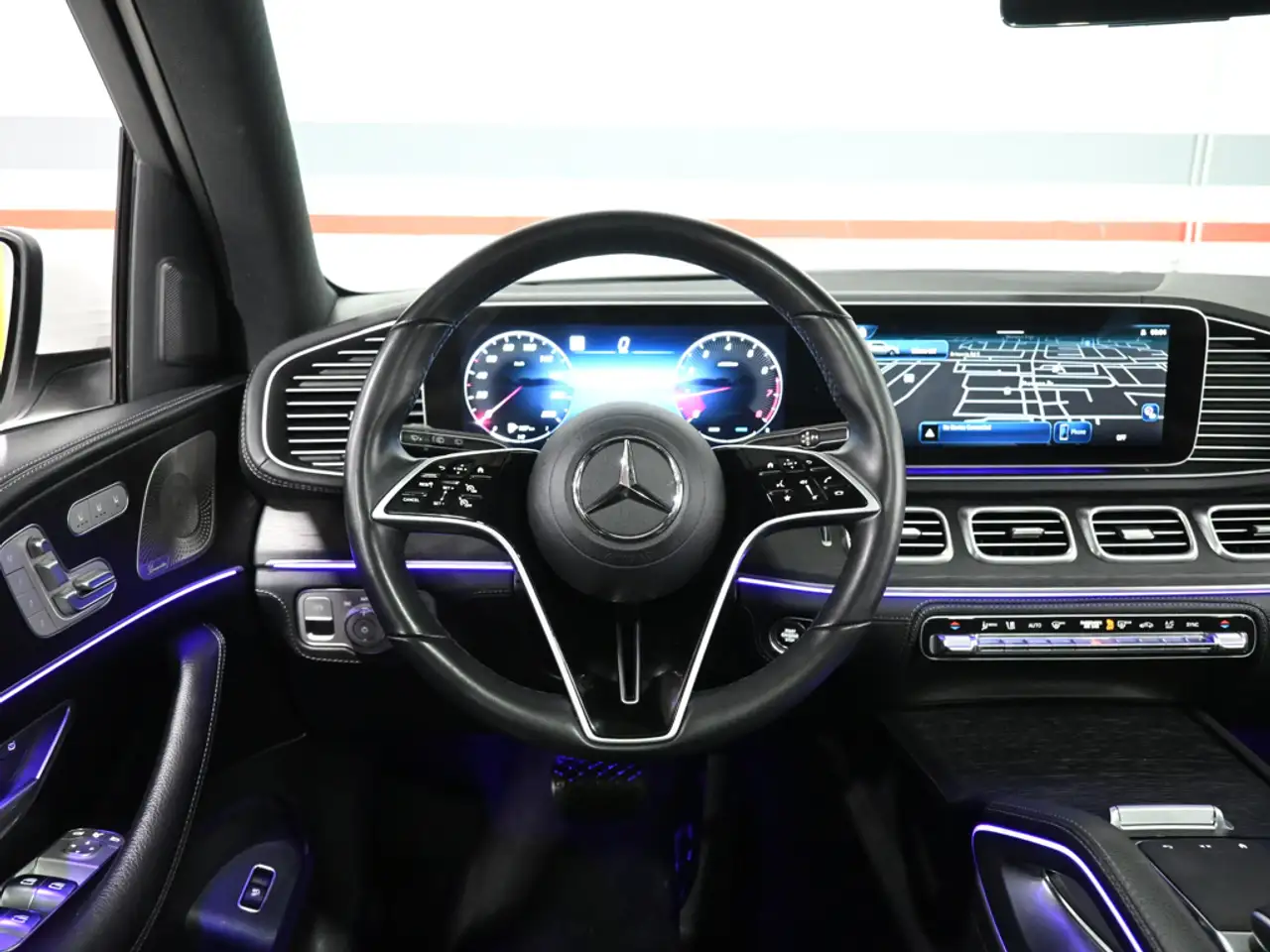Mercedes-Benz GLE - Image 13