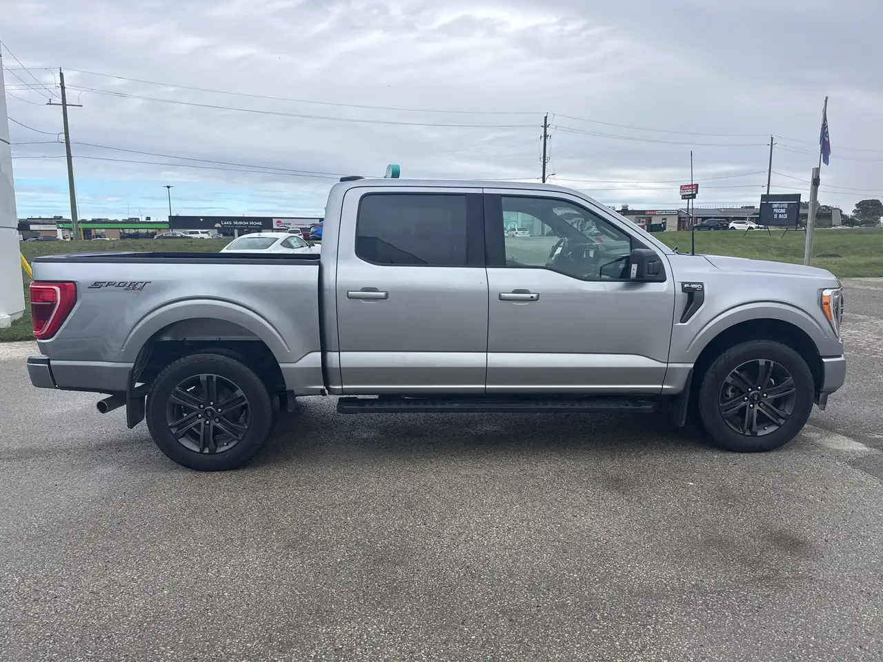 Ford F-150 - Image 6