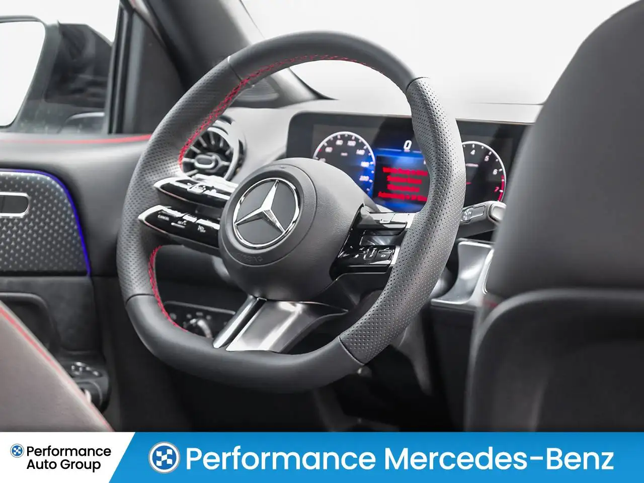 Mercedes-Benz GLB - Image 16