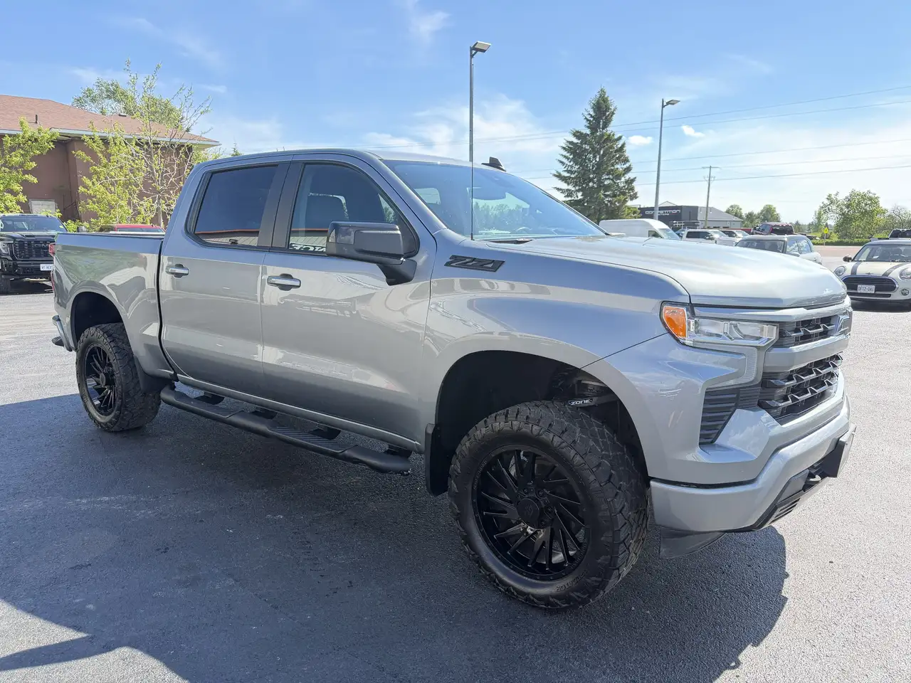 Chevrolet Silverado 1500 - Image 9