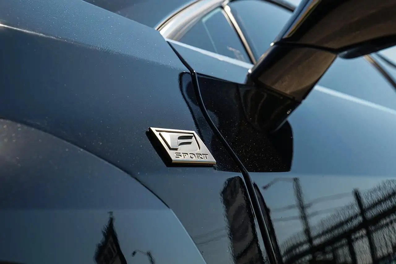 Lexus UX - Image 8