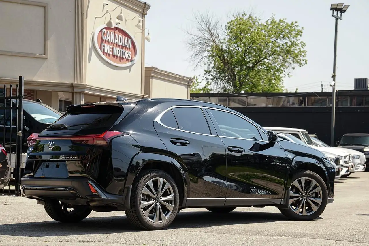 Lexus UX - Image 5