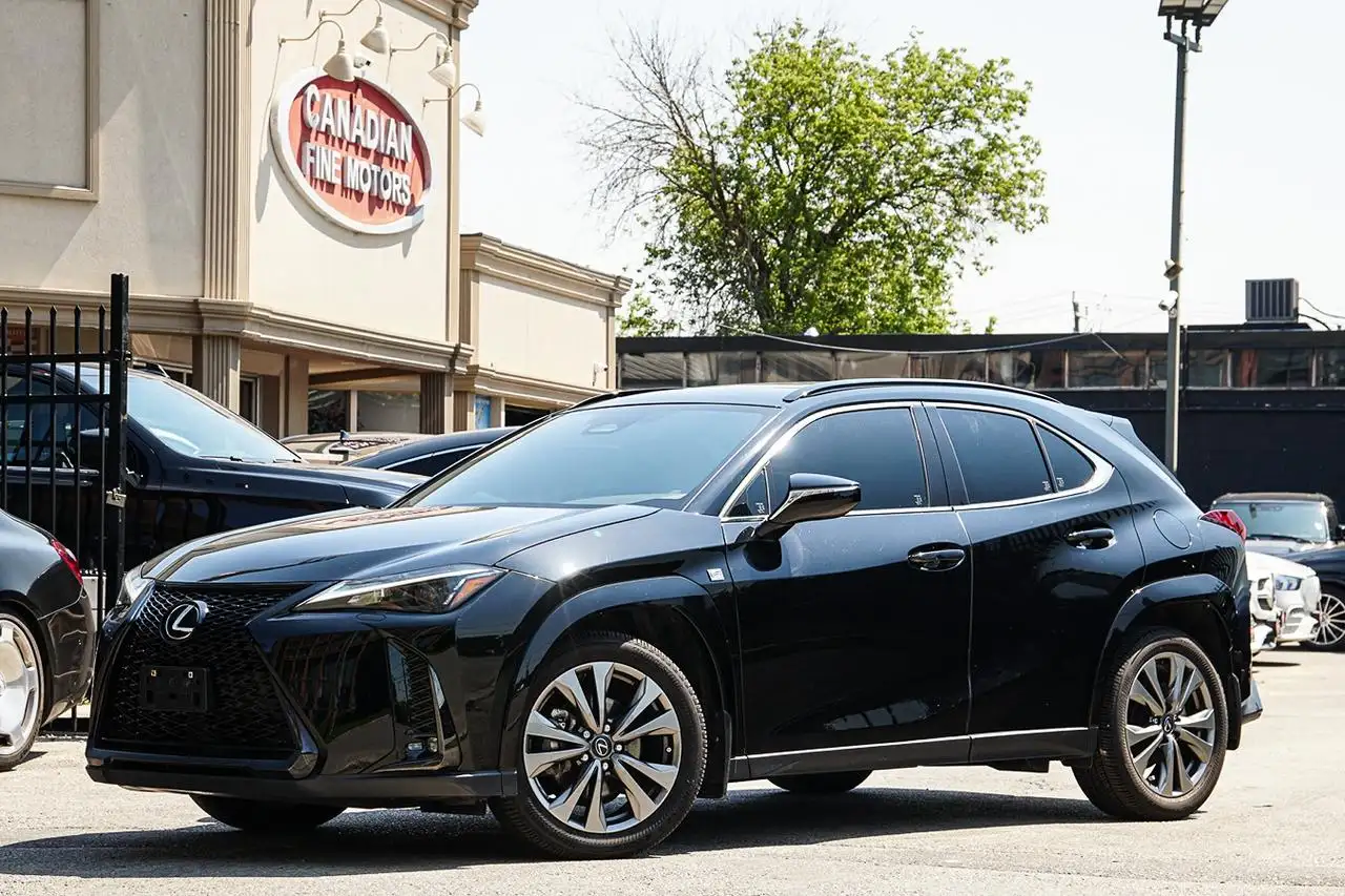 Lexus UX - Image 2