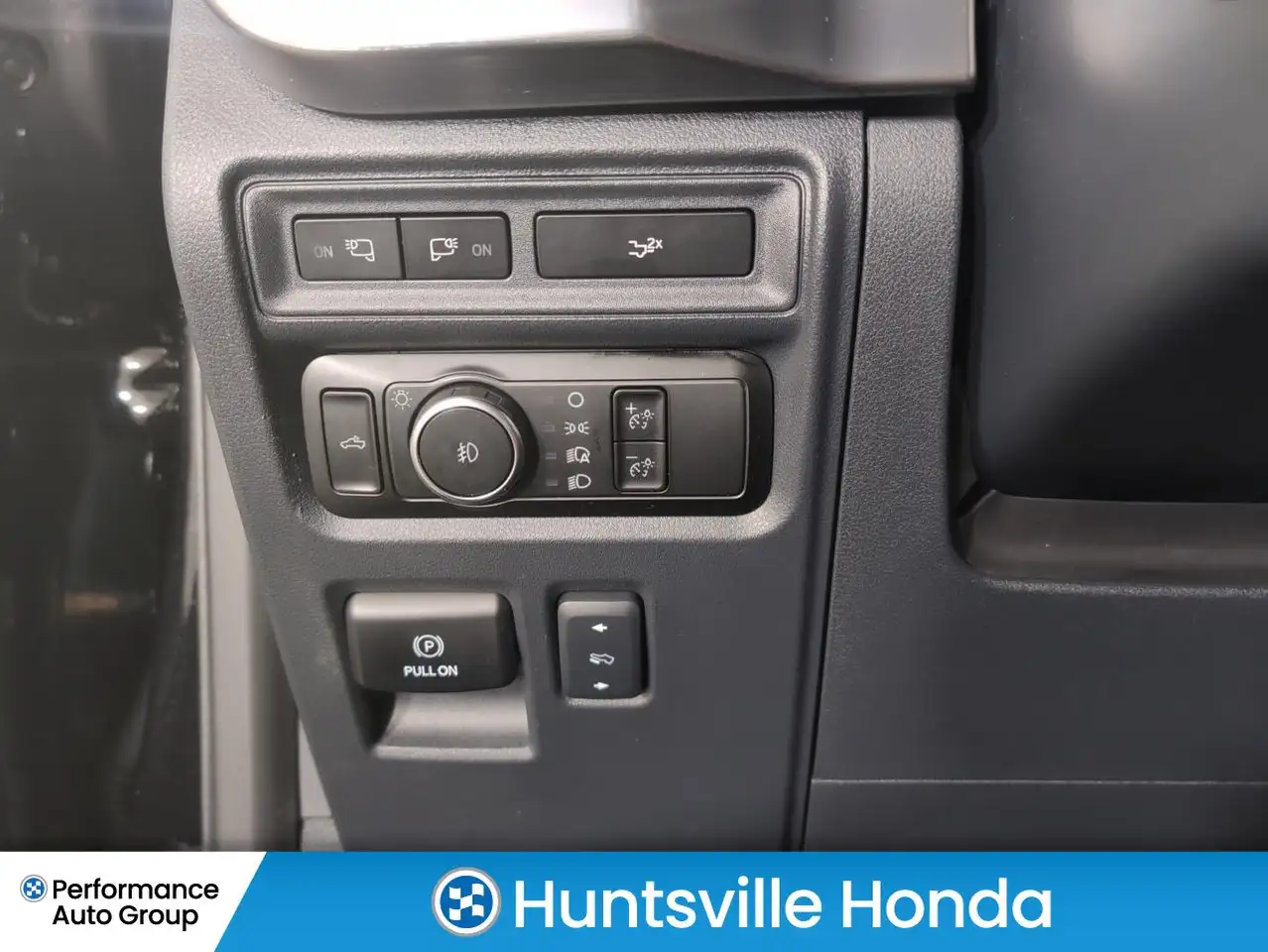 Ford F-150 - Image 16