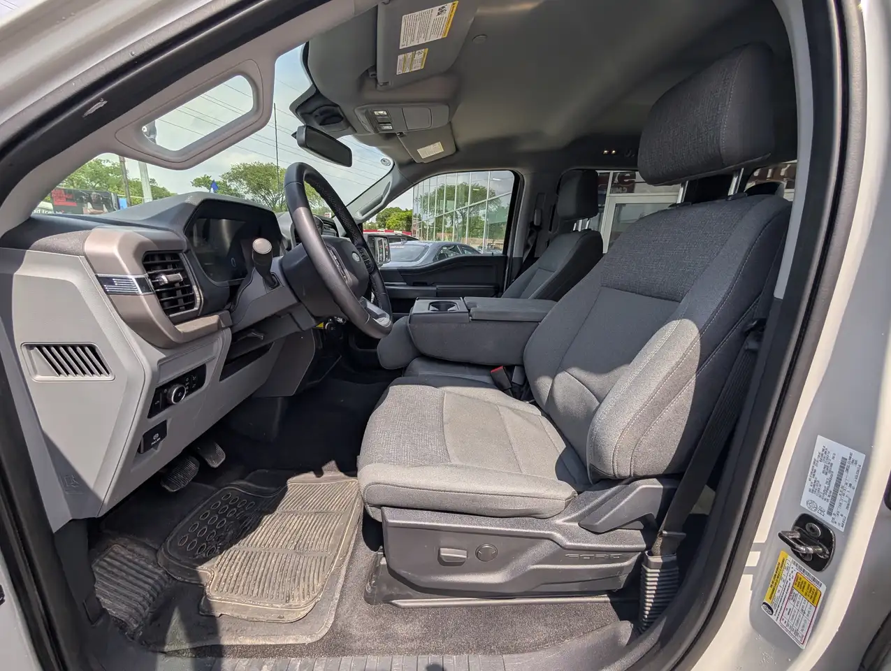 Ford F-150 - Image 12