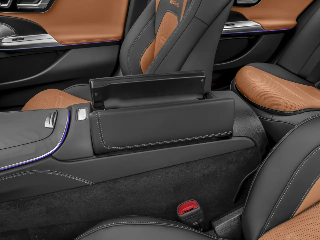 Mercedes-Benz E-Class - Image 10