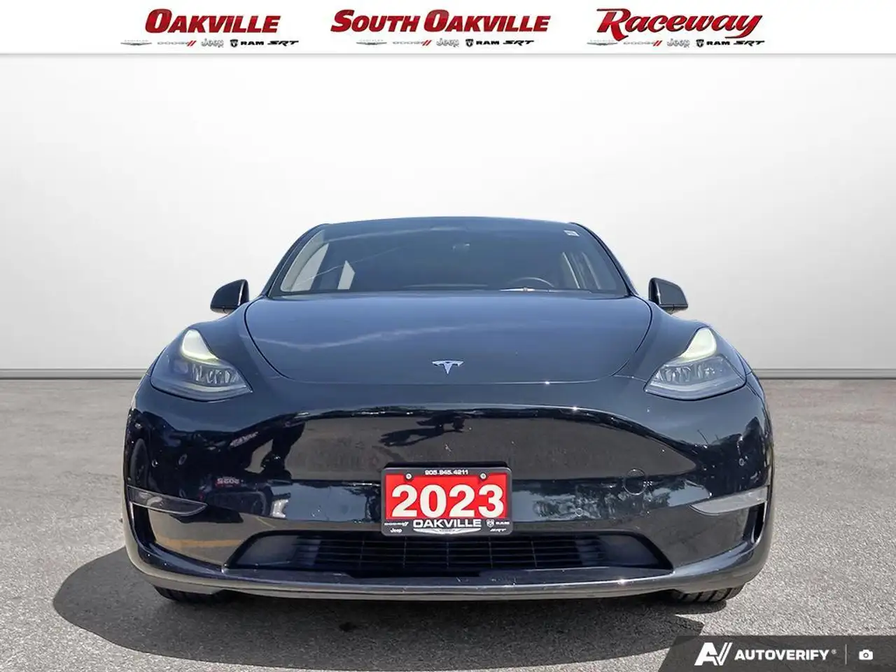 Tesla Model Y - Image 2
