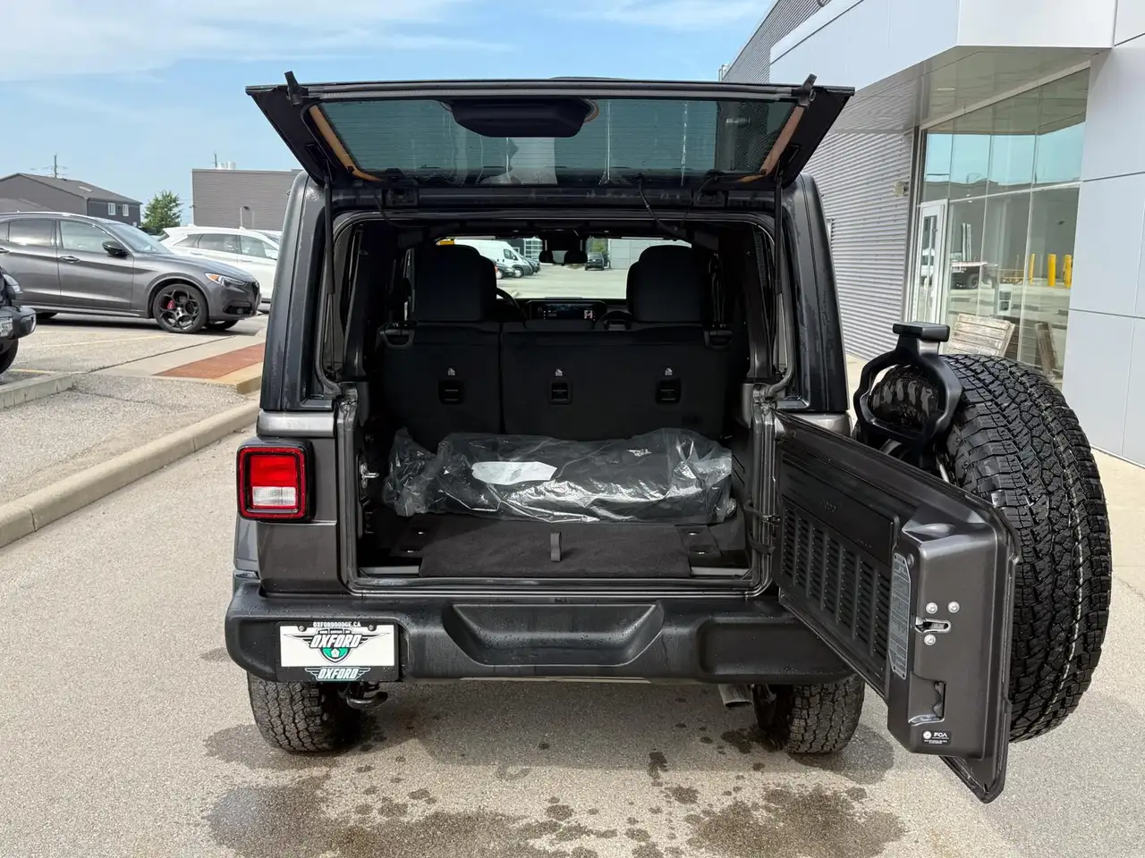 Jeep Wrangler - Image 6