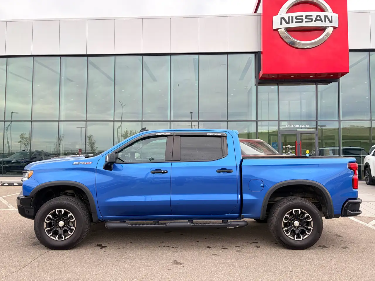 Chevrolet Silverado 1500 - Image 3