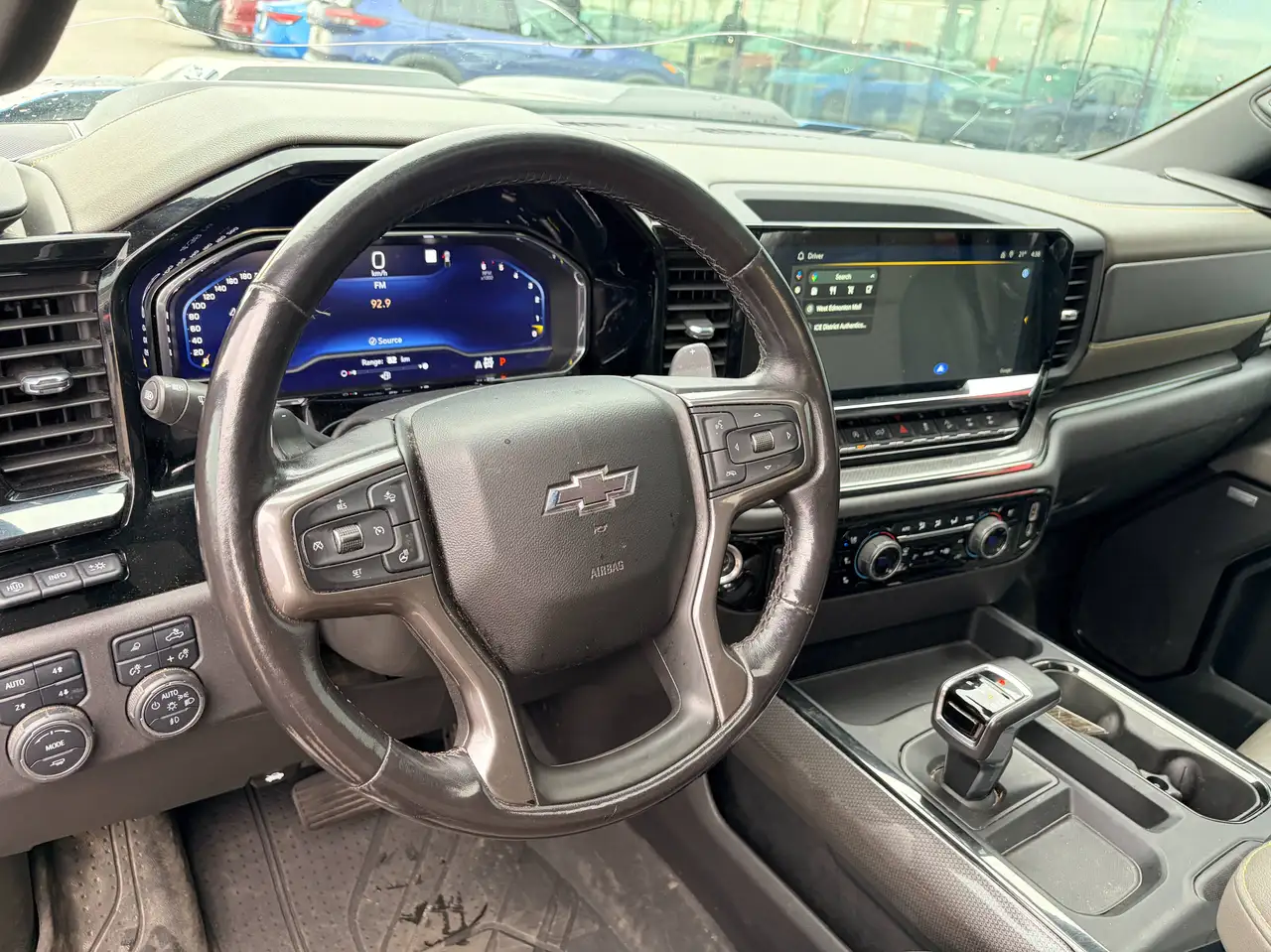 Chevrolet Silverado 1500 - Image 13