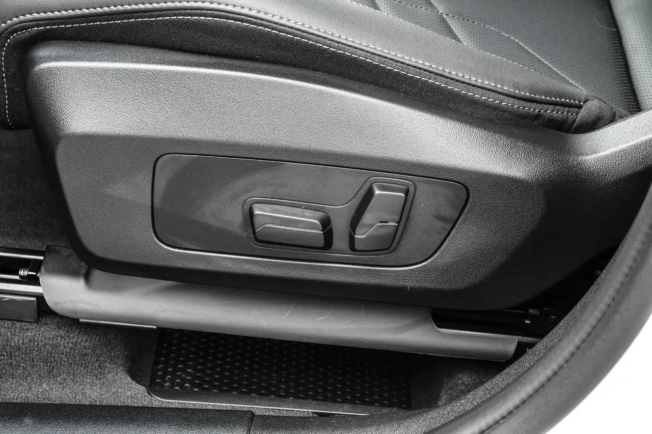 BMW X1 - Image 11