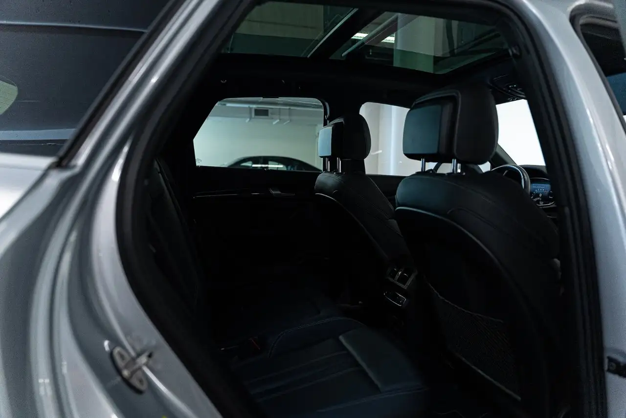 Audi SQ5 - Image 27