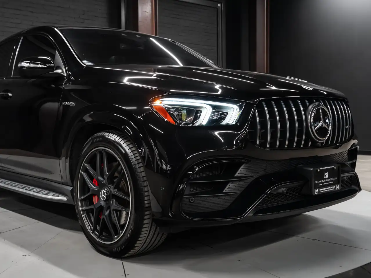 Mercedes-Benz GLE - Image 20