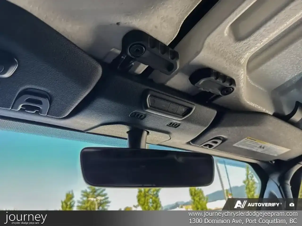 Jeep Wrangler - Image 20