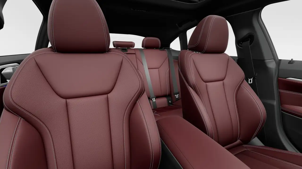 BMW i4 - Image 14