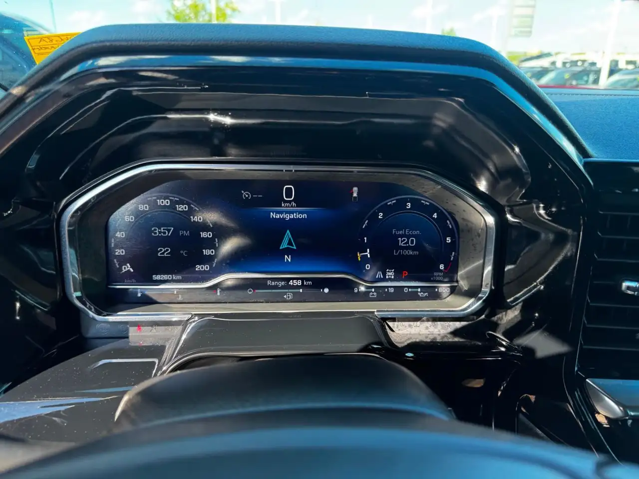 Chevrolet Silverado 1500 - Image 17