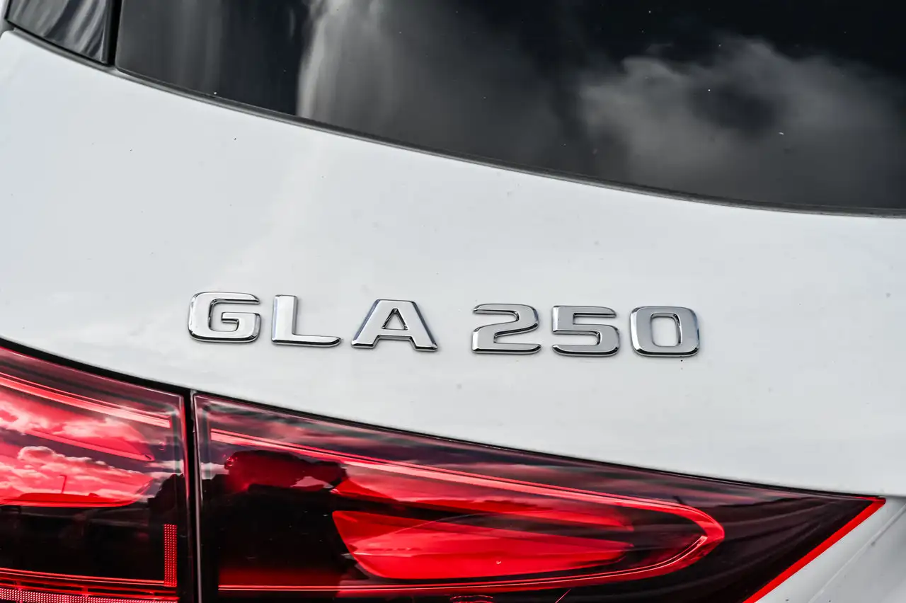 Mercedes-Benz GLA - Image 5