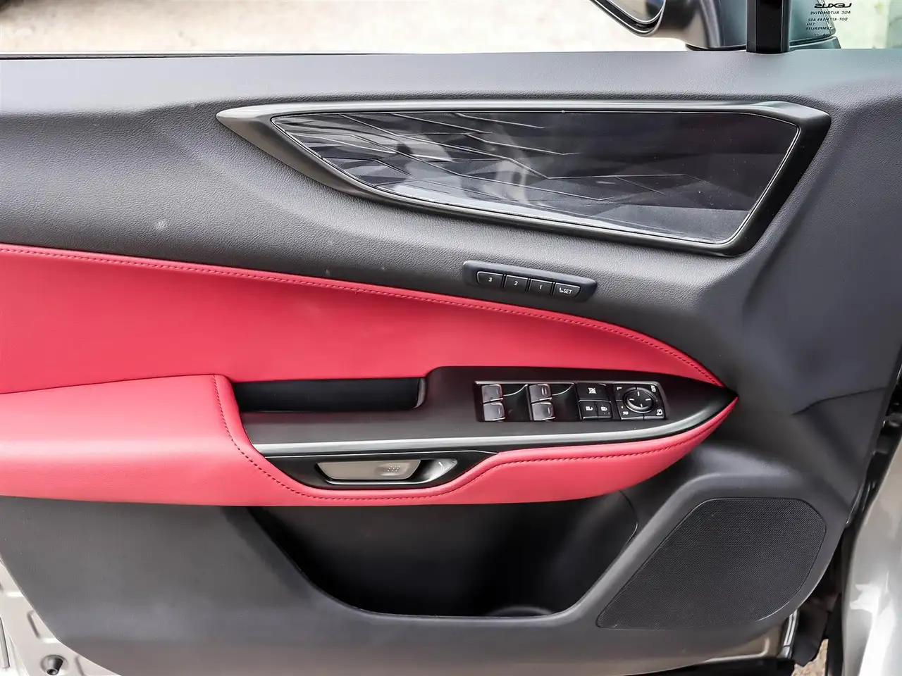 Lexus NX - Image 6
