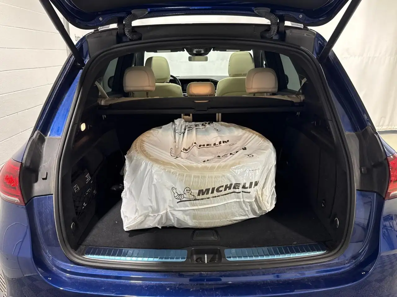 Mercedes-Benz GLE - Image 12