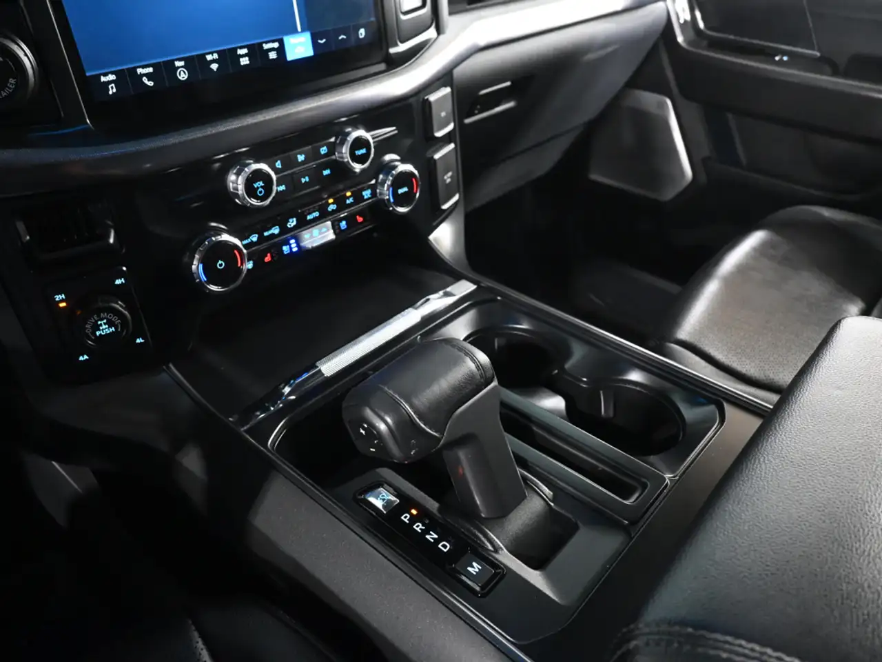 Ford F-150 - Image 23