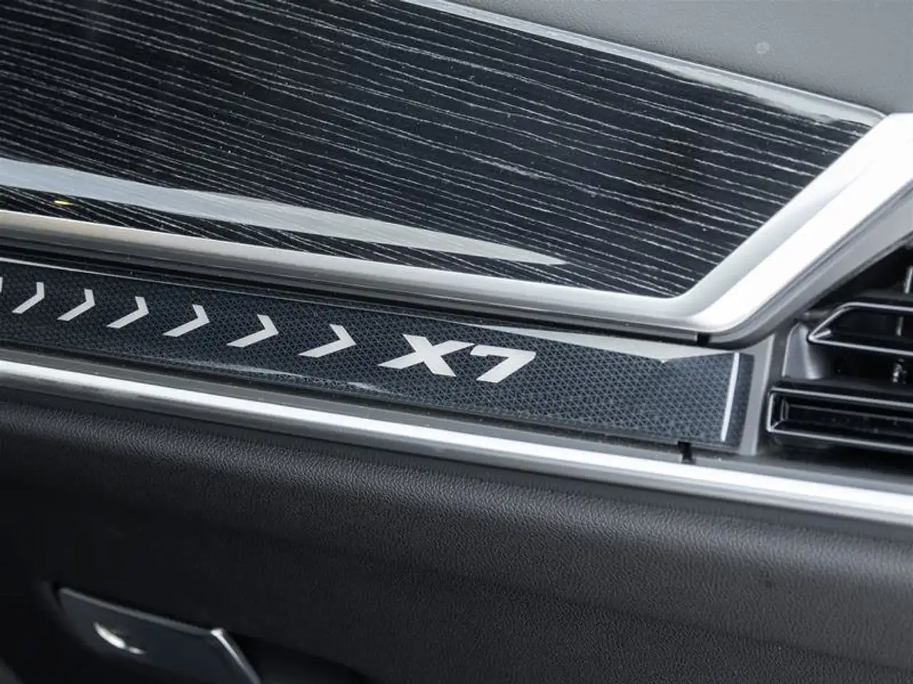 BMW X7 - Image 31
