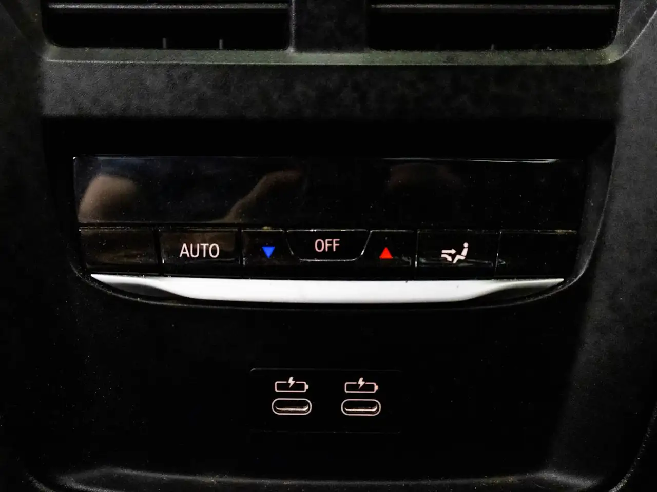 BMW 3 Series - Image 14