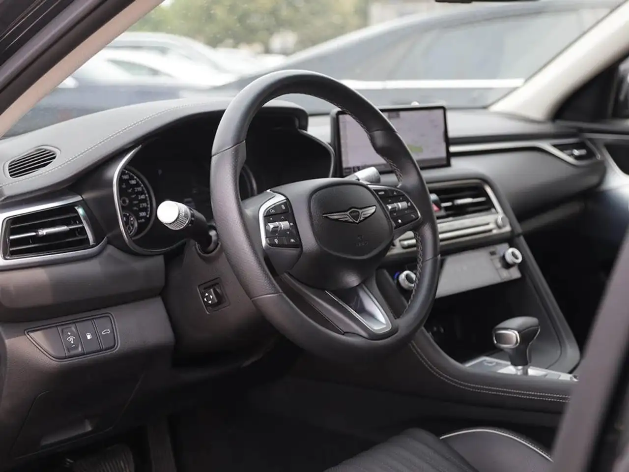 Genesis G70 - Image 13