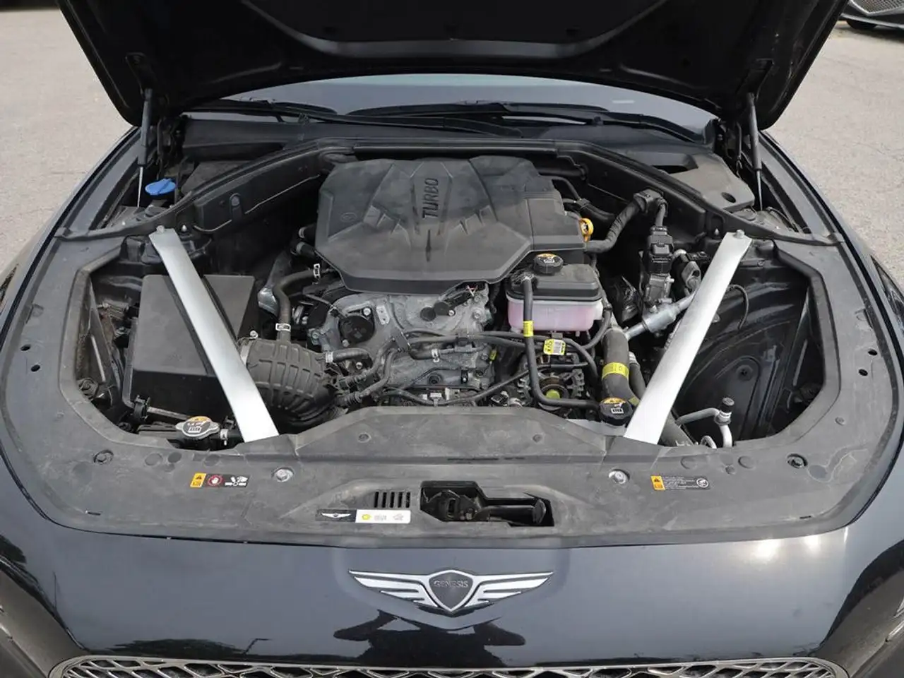 Genesis G70 - Image 8