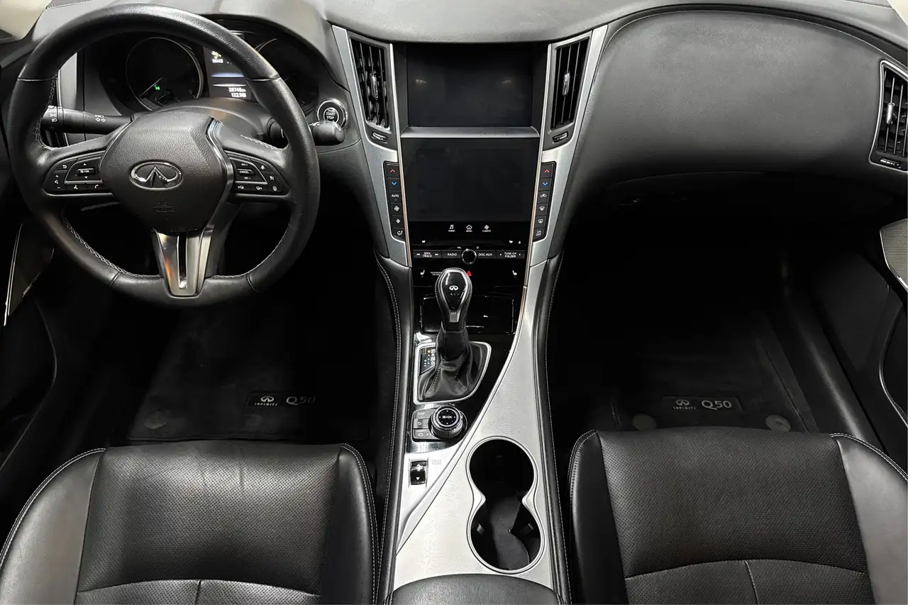 Infiniti Q50 - Image 15