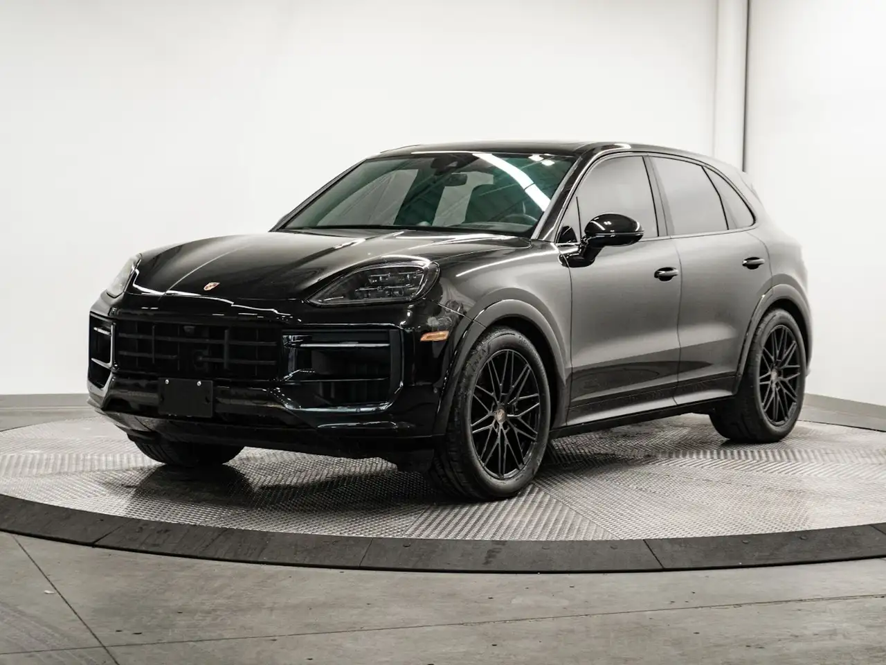 Porsche Cayenne - Image 1