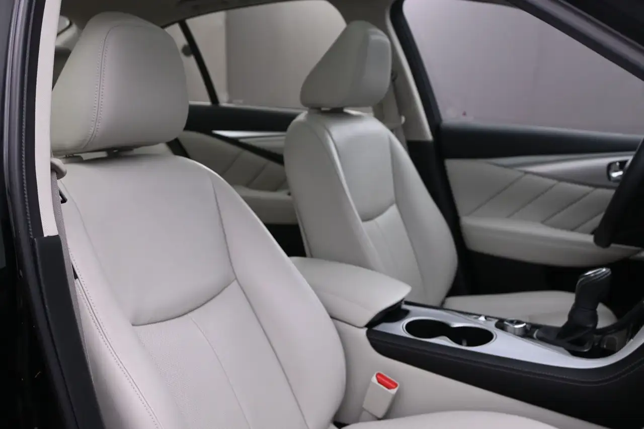 Infiniti Q50 - Image 25