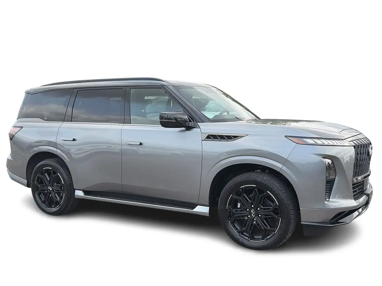 Infiniti QX80 - Image 17