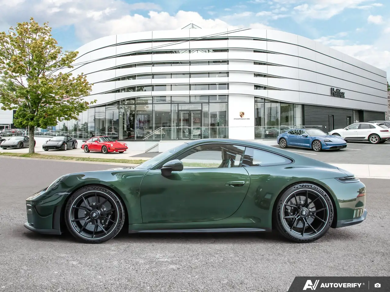 Porsche 911 - Image 2