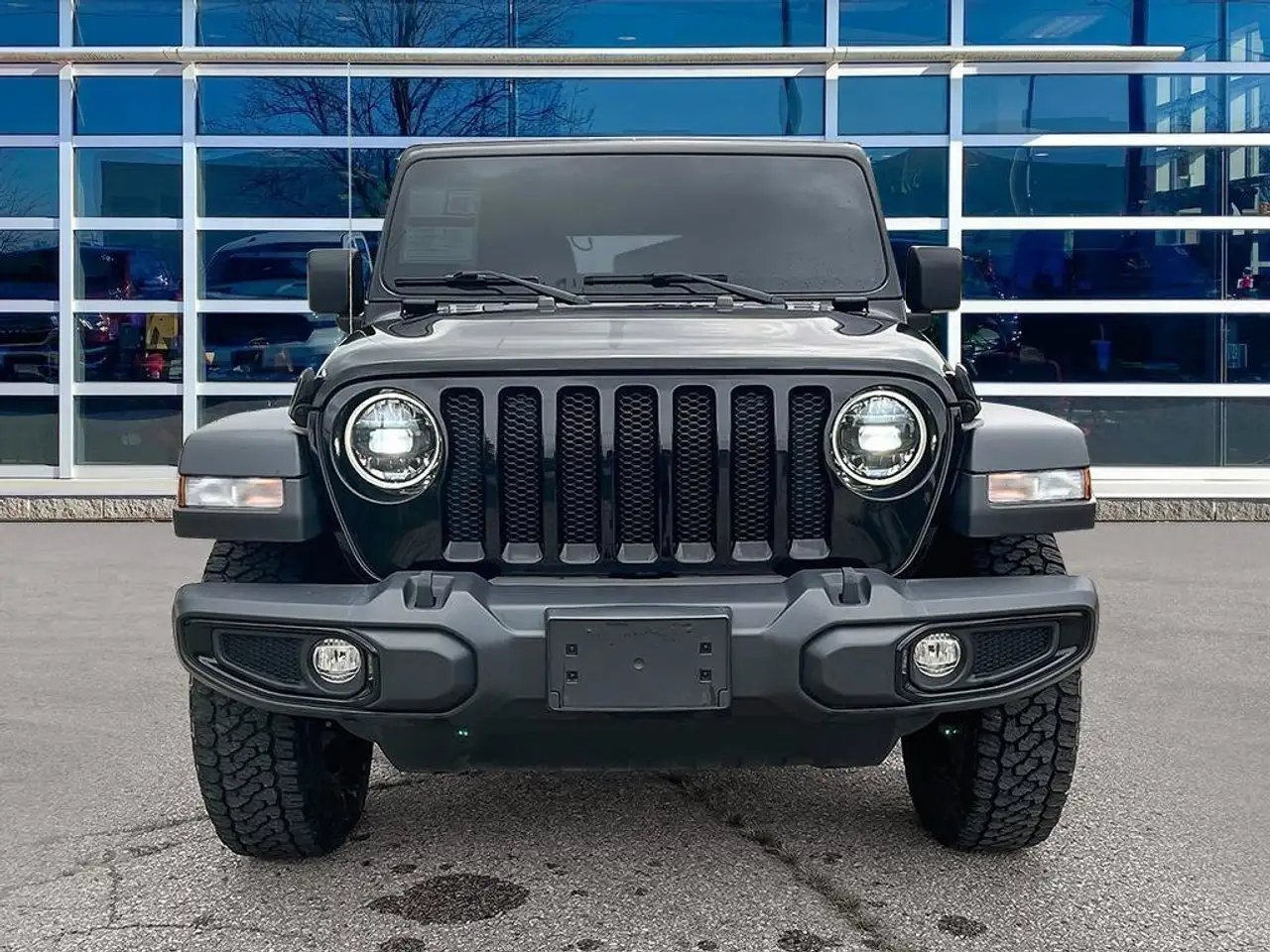 Jeep Wrangler - Image 8