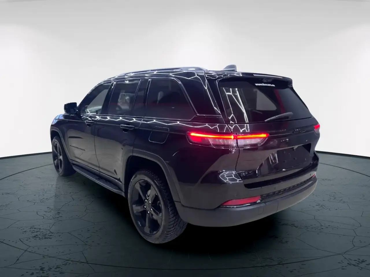 Jeep Grand Cherokee - Image 5