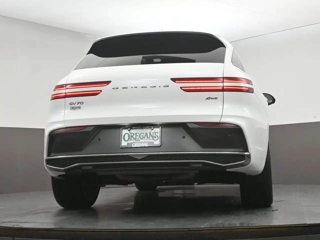 Genesis GV70 - Image 47