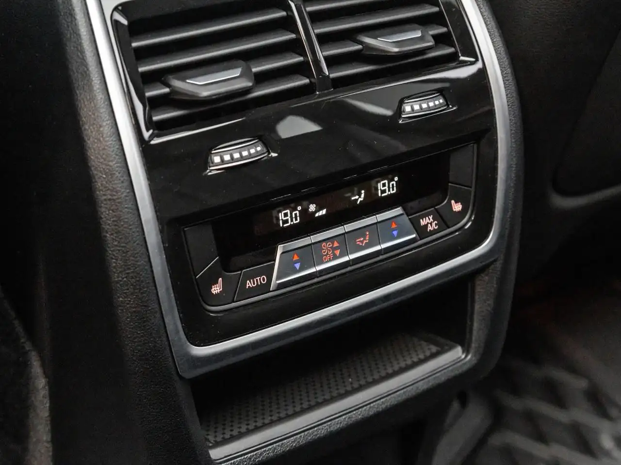 BMW X5 - Image 27